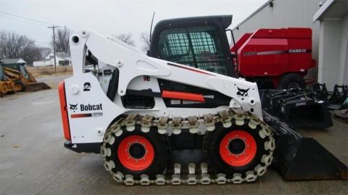 Sửa chữa máy xúc lật Bobcat S770 - Lọc, phụ tùng động cơ Bobcat